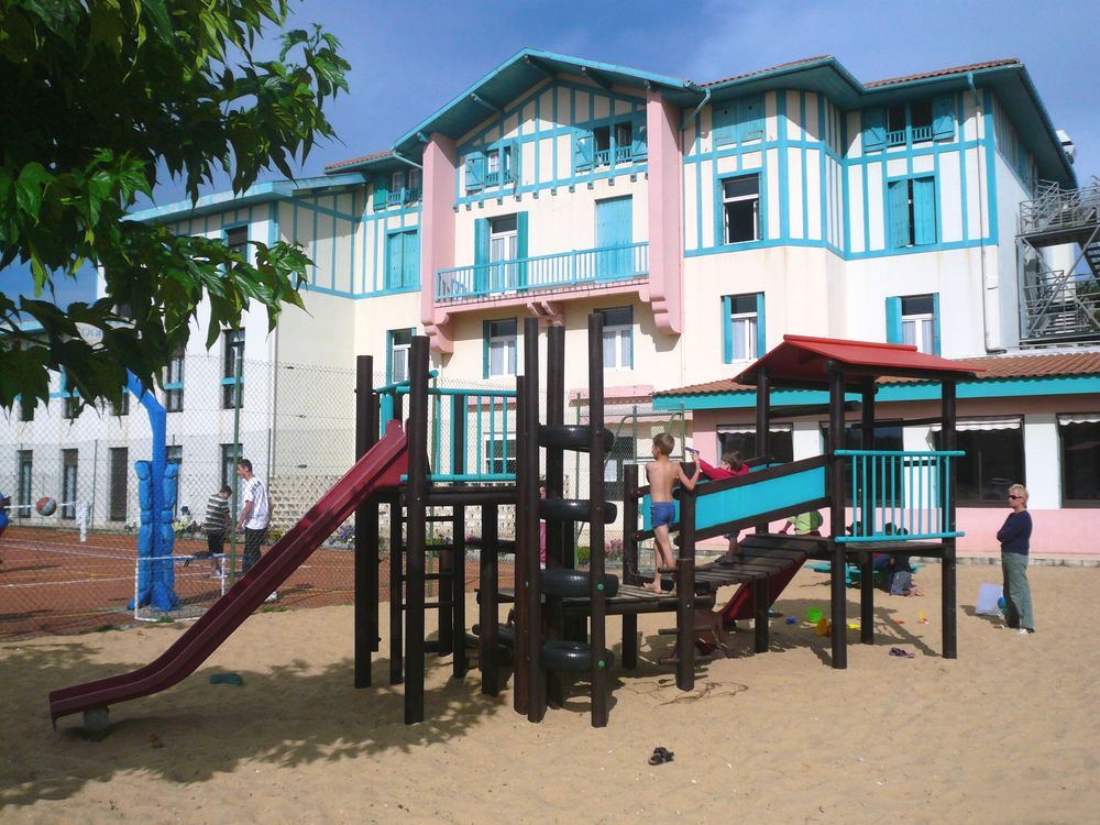 Hotel Du Parc & 3*